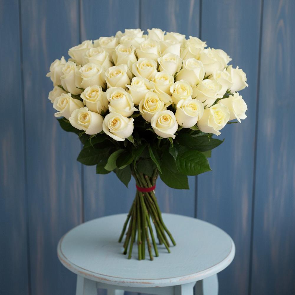 Букет 51 Белая роза Эдлесс Лав в Душоново