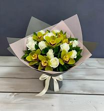 Букет цветов из:  Орхидеи и Розы в Душоново