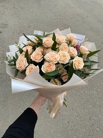 Букет Кремовые розы Латте в Душоново